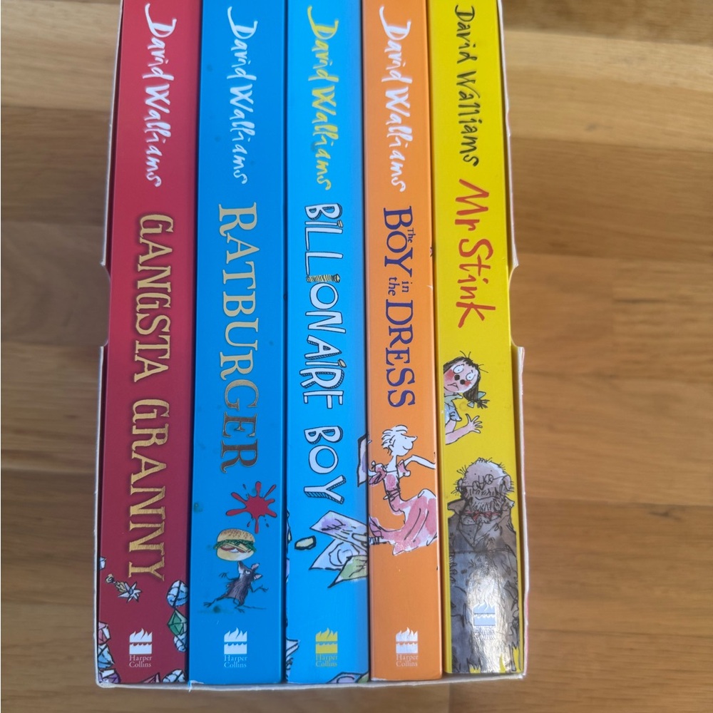 The World of David Walliams: Mega Box set - Picture 4 of 6